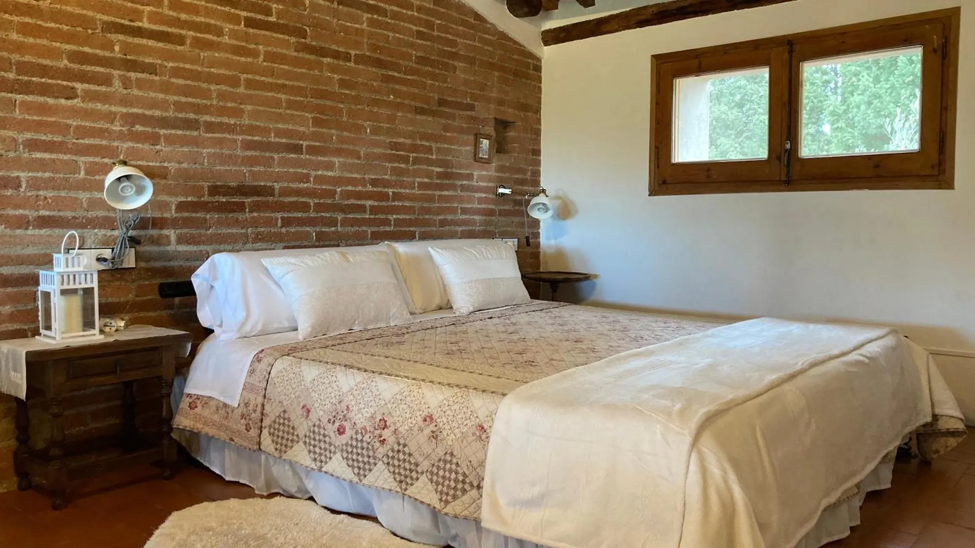 Habitacion Suite En Masia Can Robira Els Hostalets de Pierola